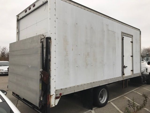 1991 GMC C6500 Cargo Truck - photo 10
