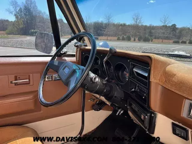 1991 GMC Jimmy K5 Squarebody Lifted SUV 166697 Miles Tan SUV 5.7L Gas V8 Automat 1991 GMC Jimmy K5 Squarebody Lifted SUV