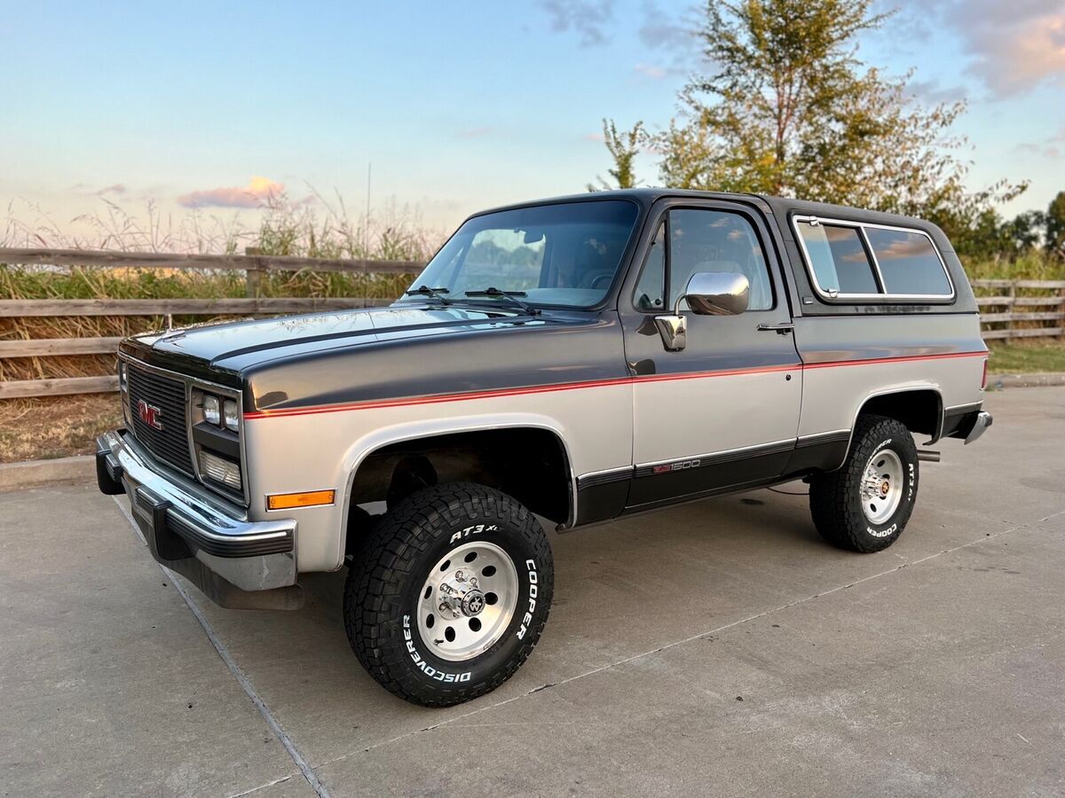 1991 GMC Jimmy SUV Grey 4WD Automatic V15 1991 GMC Jimmy V15