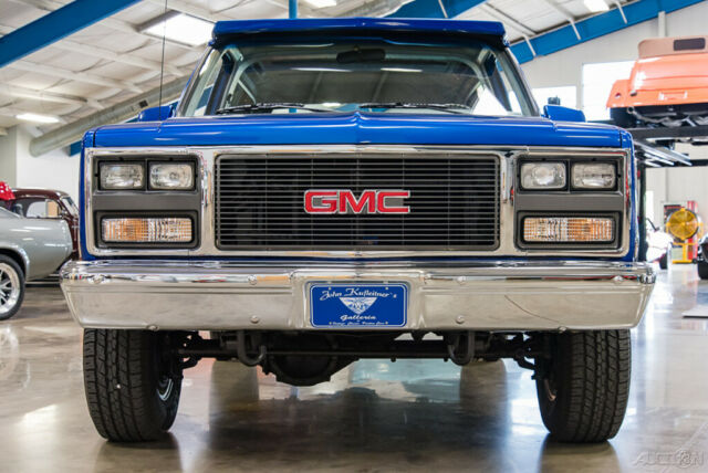 1991 GMC Jimmy 1991 GMC Jimmy 2-Door V-1500 4WD 350 V8 Nicely Restored - photo 3