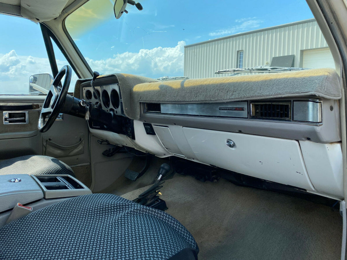 1991 GMC Jimmy K5 Jimmy, 2dr, 4x4, 350ci V8 - Auto, White - photo 13