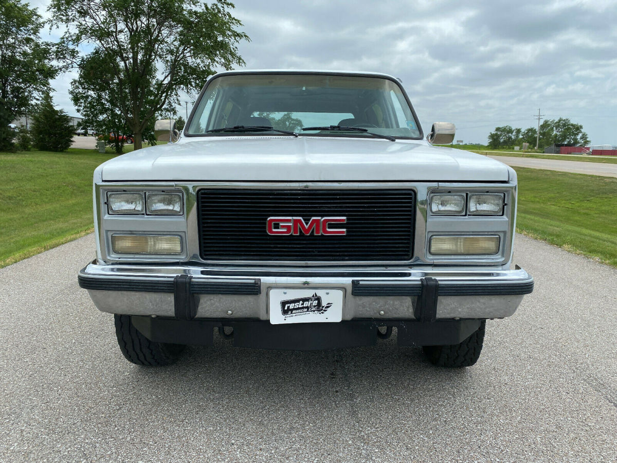 1991 GMC Jimmy K5 Jimmy, 2dr, 4x4, 350ci V8 - Auto, White - photo 9