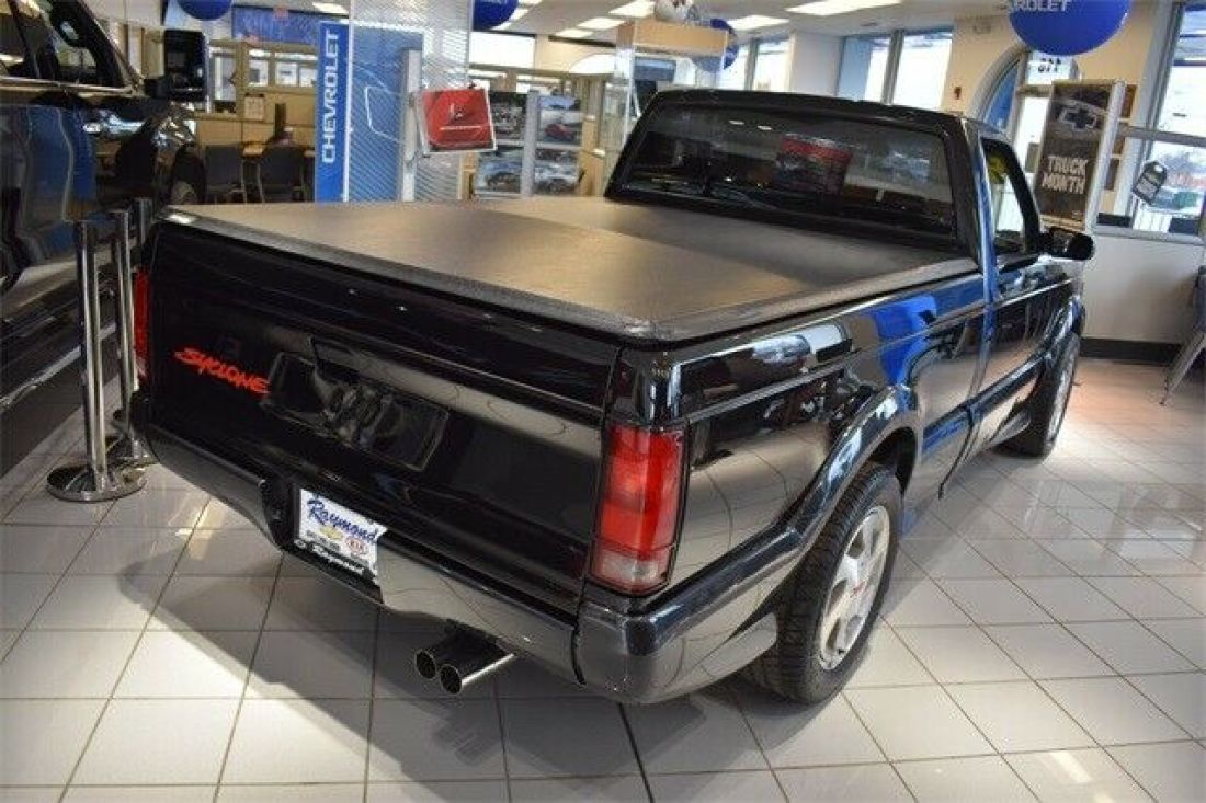1991 GMC Sonoma Syclone - photo 2