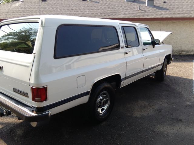 1991 GMC Suburban - photo 3