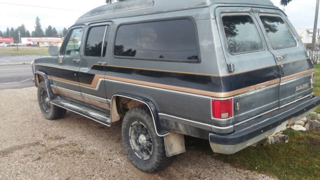 1991 GMC Suburban Geneva conversion - photo 2