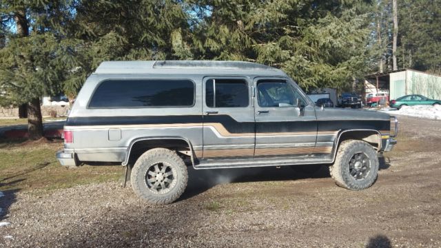 1991 GMC Suburban Geneva conversion - photo 3