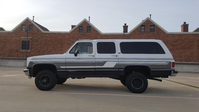1991 GMC Suburban - photo 9