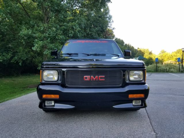 1991 gmc syclone 3k miles 1991 GMC Sonoma Syclone