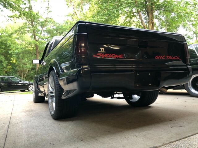 1991 GMC Syclone Syclone AWD 2dr Turbo Standard Cab SB - photo 9