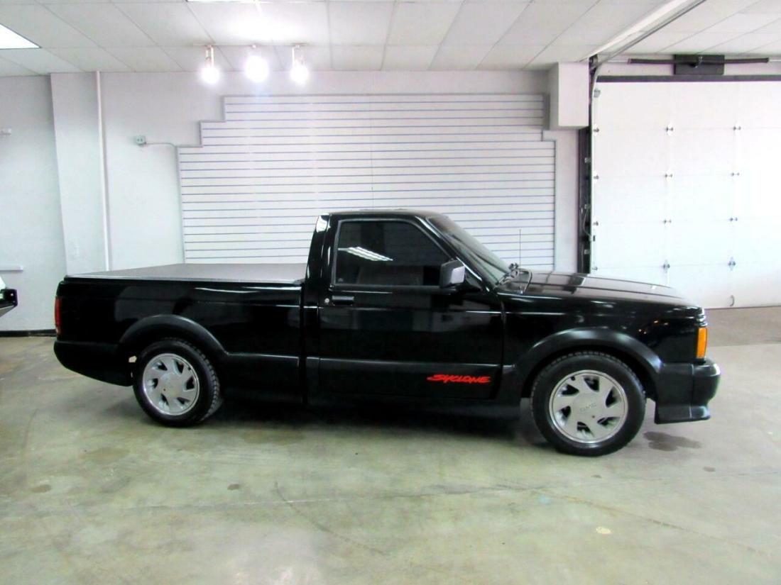 1991 GMC Syclone - photo 3