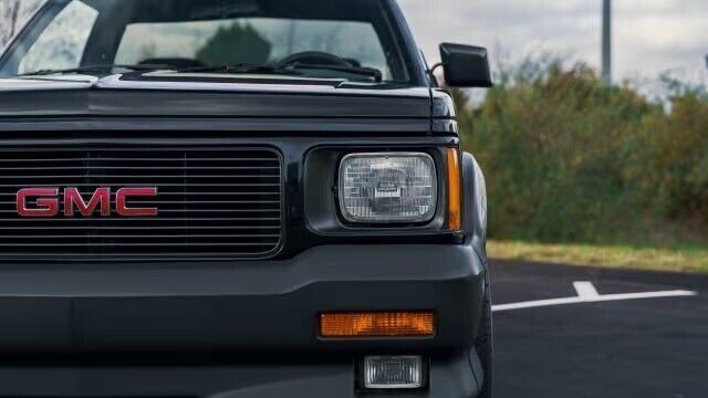 1991 GMC Syclone - photo 3