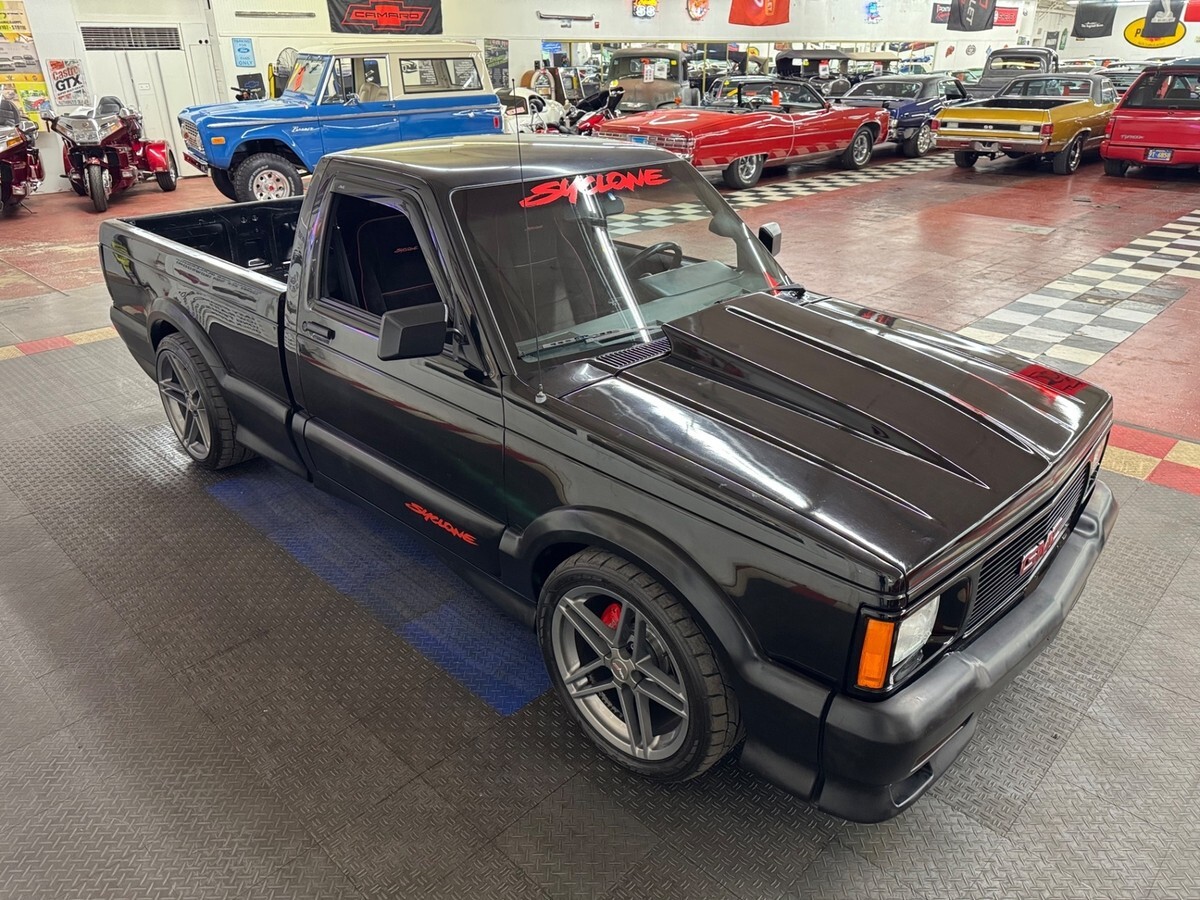 1991 GMC Syclone Syclone -1 of 2995 Made-Low mile collectible- - photo 12