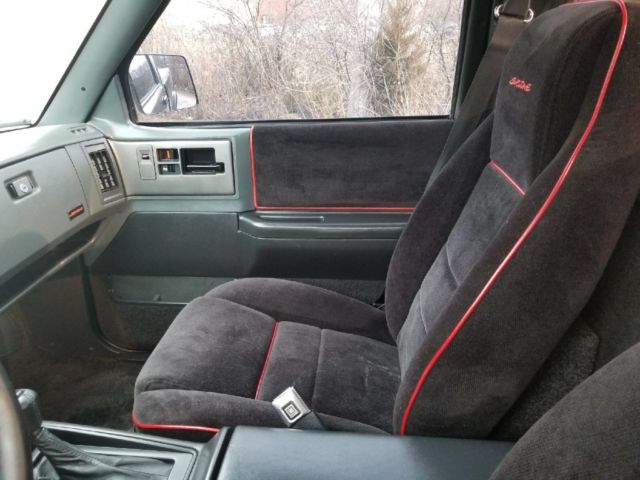 1991 GMC Syclone - photo 8
