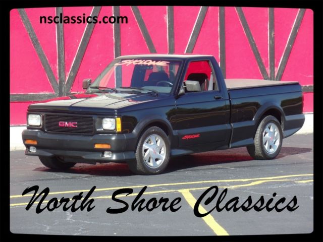 1991 GMC Syclone -RARE-TURBO 6 CYLINDER- BLACK ON BLACK-Clean carfa - photo 2