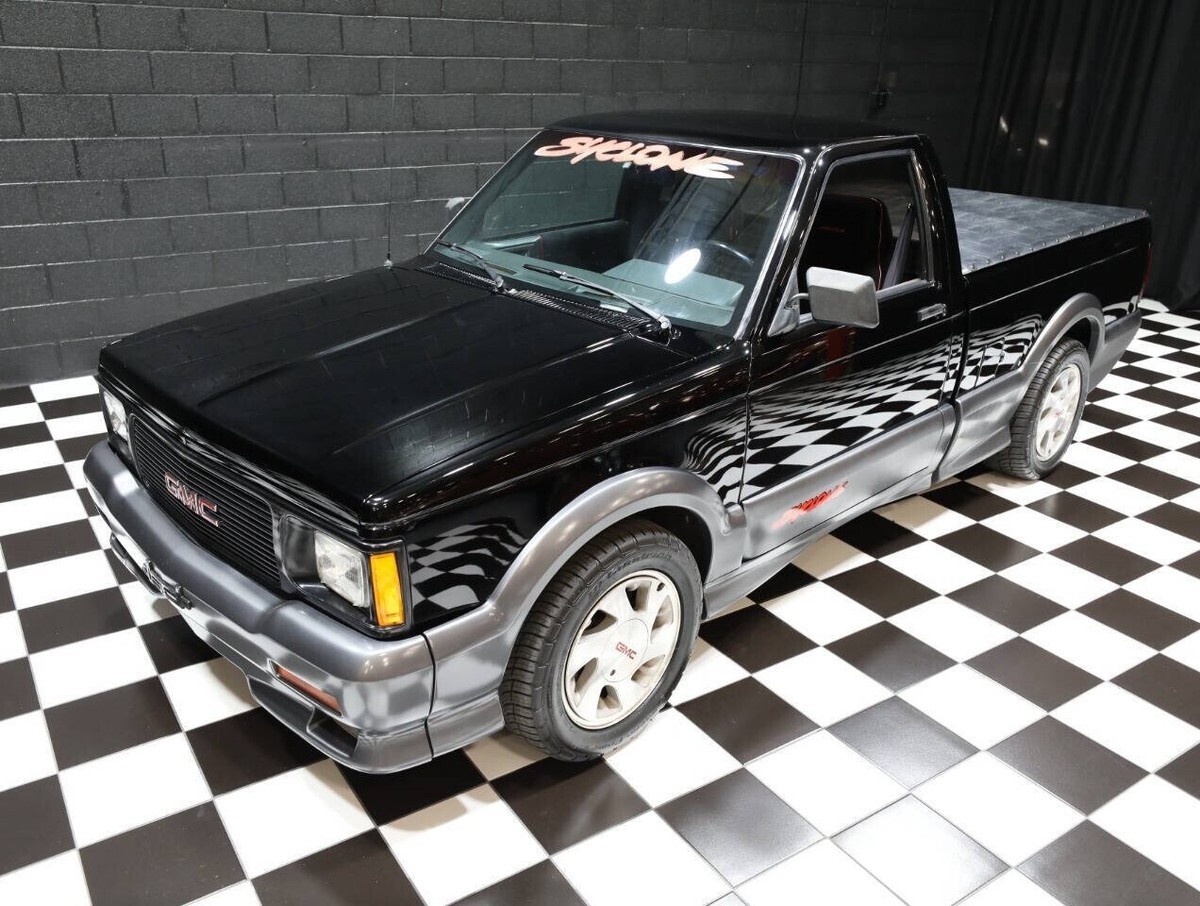 1991 GMC Syclone Syclone AWD 2dr Turbo Standard Cab SB - photo 4