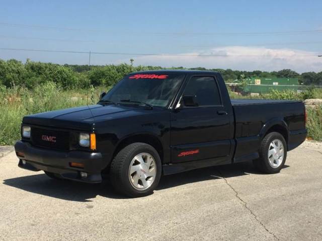 1991 GMC Syclone Syclone AWD 2dr Turbo Standard Cab SB - photo 2