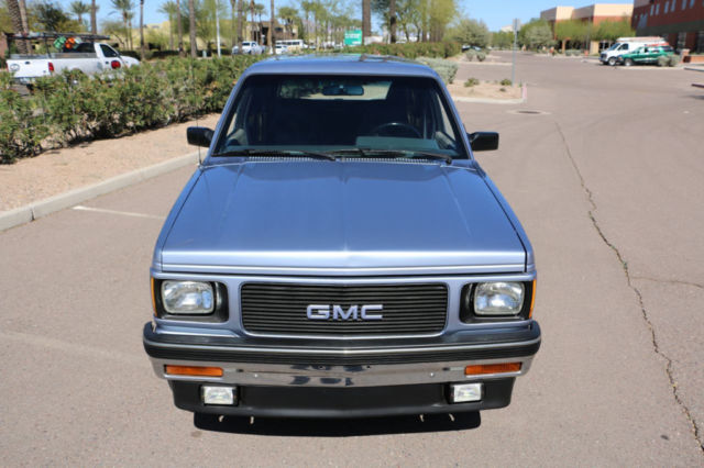 1991 GMC Typhoon - photo 2
