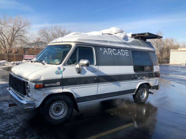 1991 GMC Vandura - photo 2