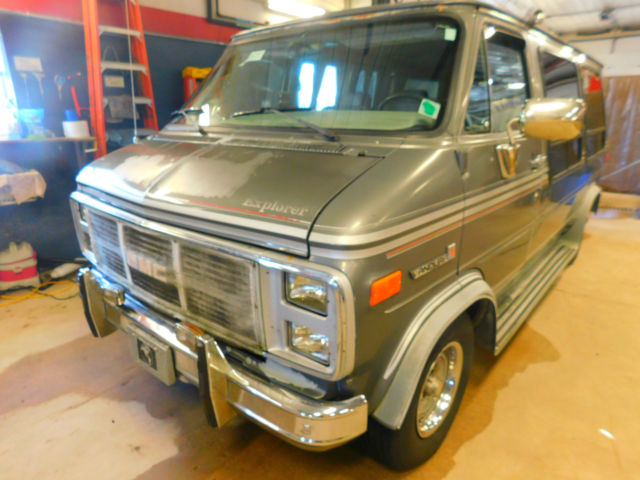 1991 GMC Vandura 2500 - photo 2