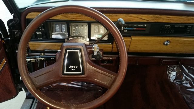 1991 Jeep Wagoneer - photo 13