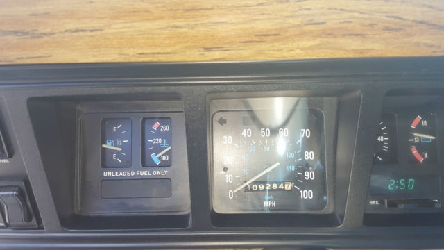 1991 Jeep Wagoneer - photo 13