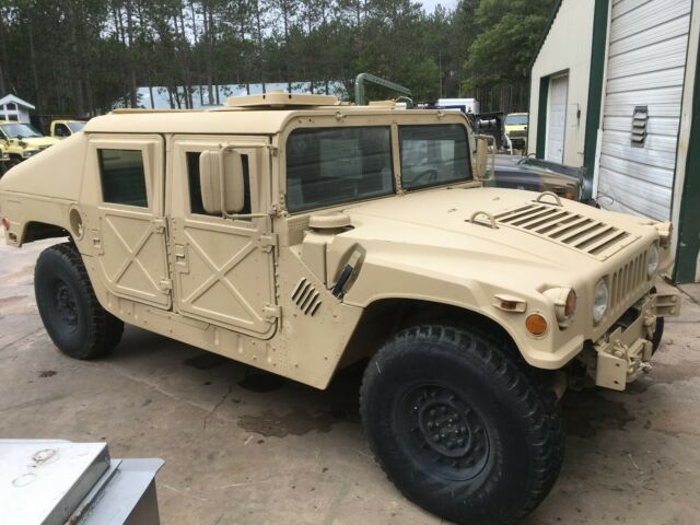 1991 Hummer H1