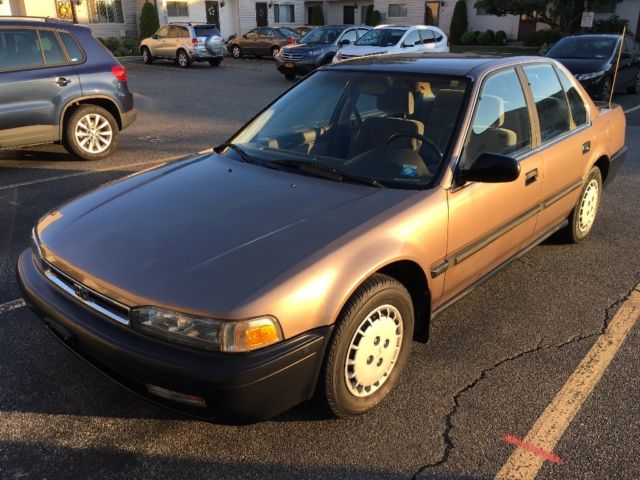 1991 HONDA ACCORD "1-OWNER" GARAGED ONLY 81K MILES! 1991 Honda Accord