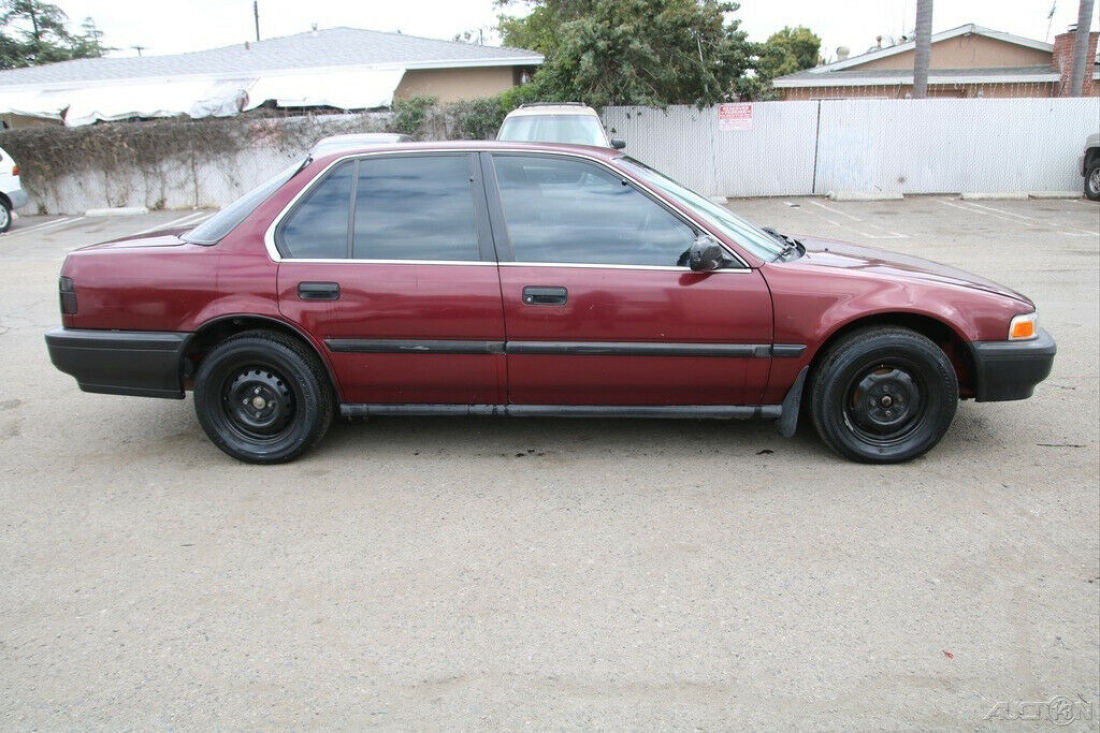 1991 Honda Accord DX - photo 2