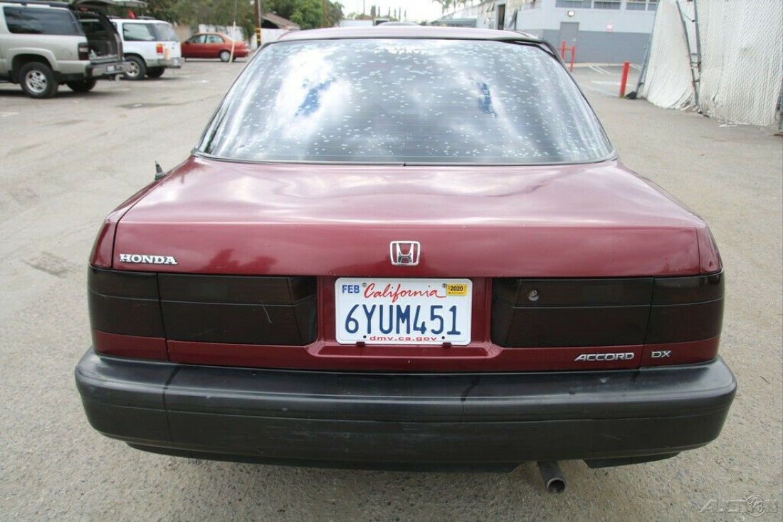 1991 Honda Accord DX - photo 4