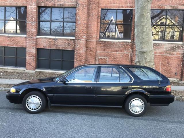 1991 Honda Accord EX Wagon 5-Door - photo 2