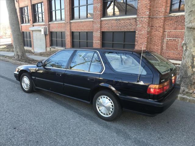 1991 Honda Accord EX Wagon 5-Door - photo 3