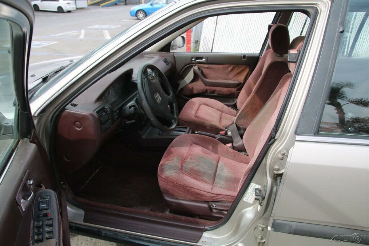 1991 Honda Accord LX - photo 10