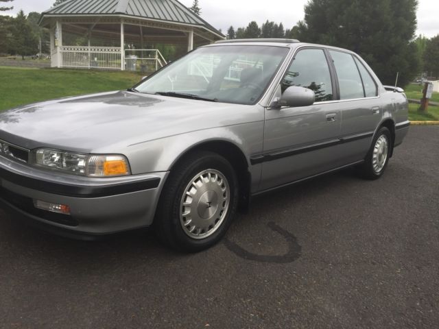 1991 Honda Accord 1991 HONDA ACCORD SE 4-DOOR WITH ONLY 42,378 - photo 2