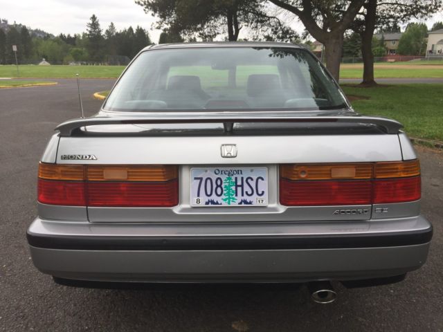 1991 Honda Accord 1991 HONDA ACCORD SE 4-DOOR WITH ONLY 42,378 - photo 8