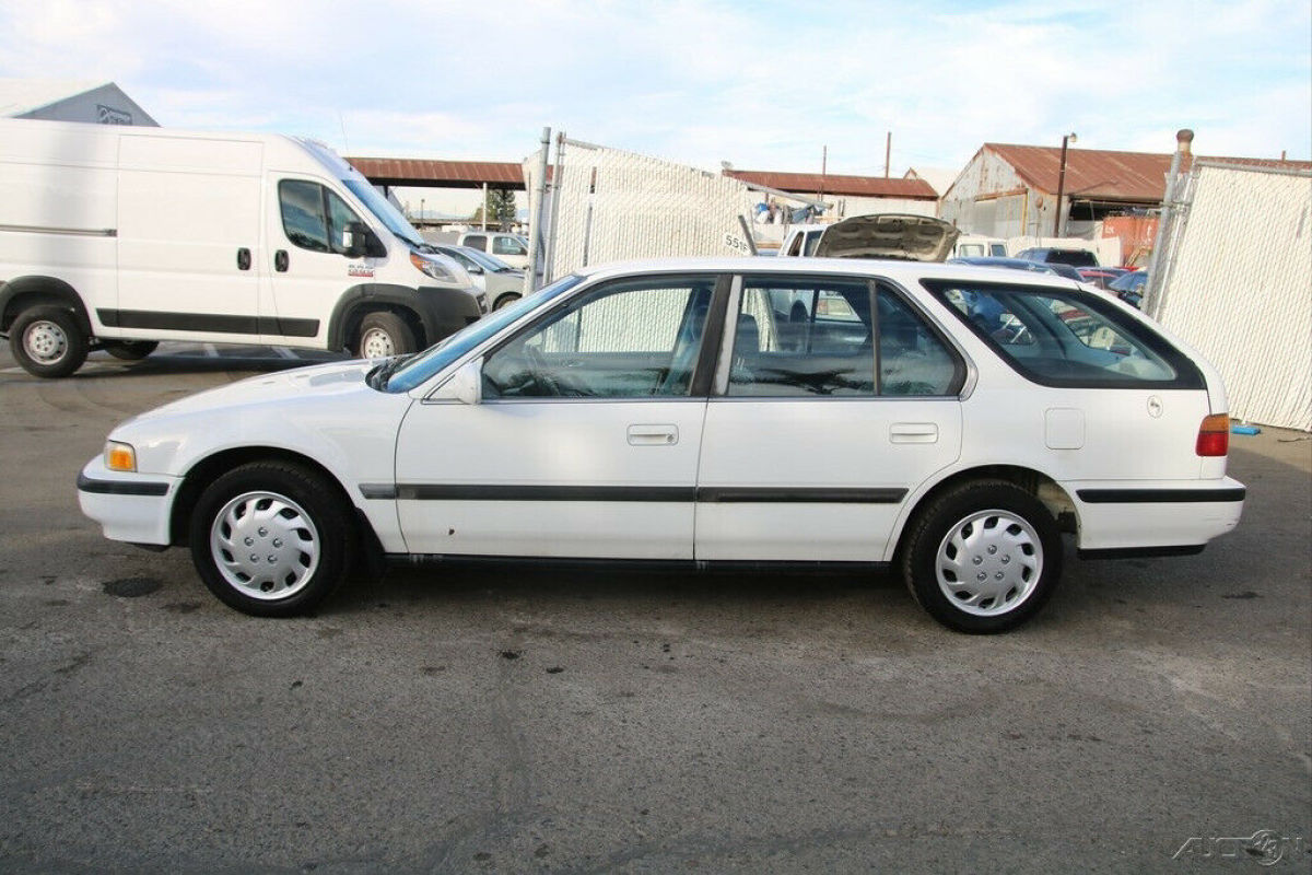1991 Honda Accord LX - photo 3