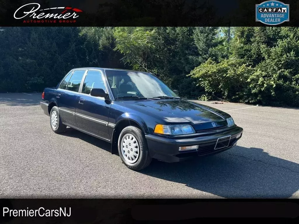 1991 Honda Civic, Blue with 167910 Miles available now! 1991 Honda Civic LX sedan