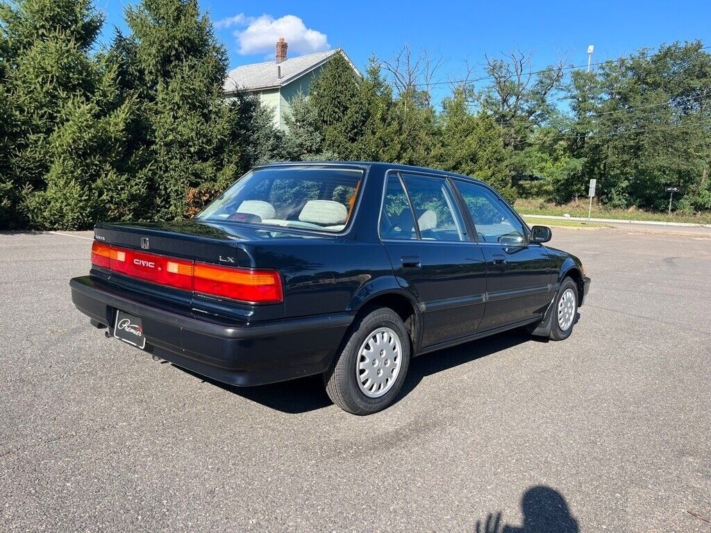 1991 Honda Civic LX sedan - photo 3