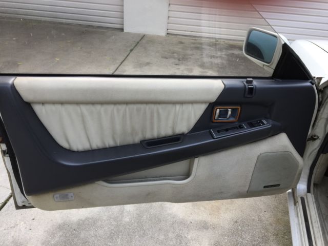 1991 Infiniti M30 Base Convertible 2-Door - photo 9
