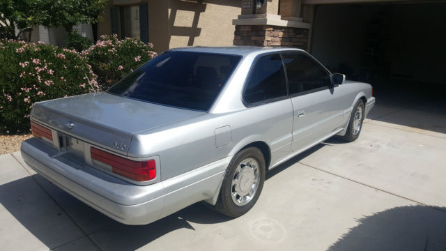 1991 Infiniti M30 Base Coupe 2-Door 3.0L 1991 Infiniti M30