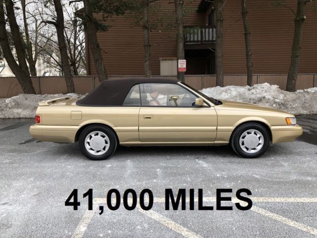 1991 INFINITI M30 CONVERTIBLE * 41,000 MILES * SPRING IS A FEW WEEKS AWAY 1991 Infiniti M30 41,000 MILES / RWD / RARE