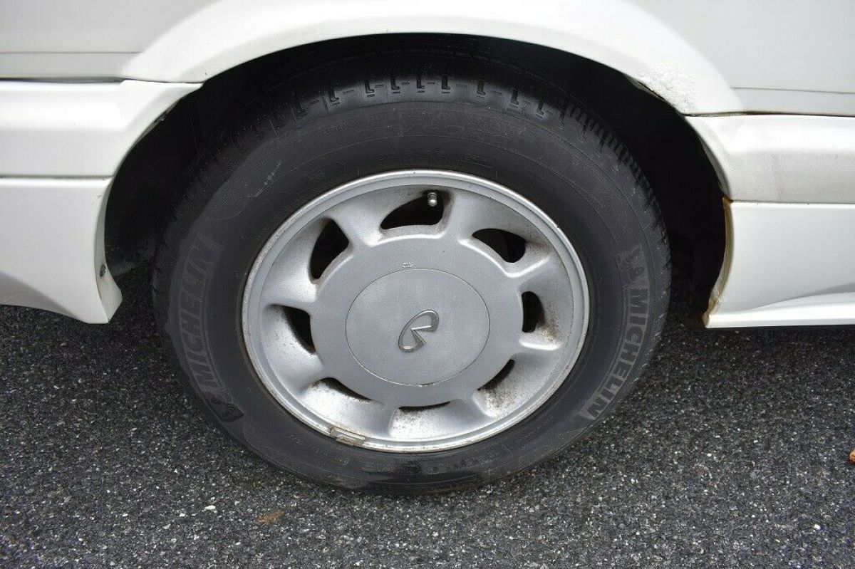 1991 Infiniti M30 - photo 9