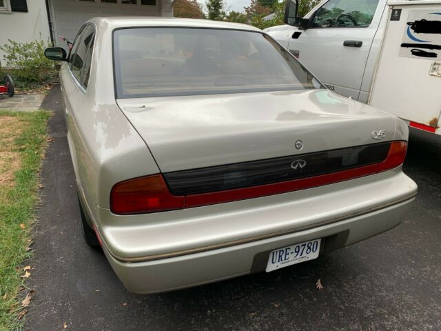 1991 Infiniti Q45 Base - photo 7