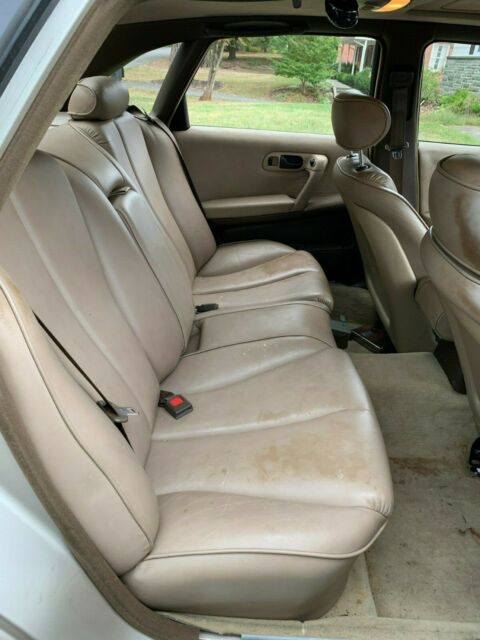 1991 Infiniti Q45 Base - photo 9