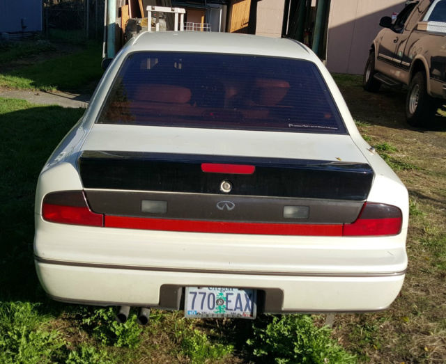 1991 Infiniti Q45 - photo 2