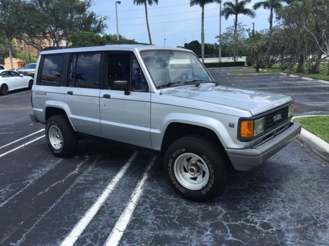 1991 Isuzu Trooper F - photo 3