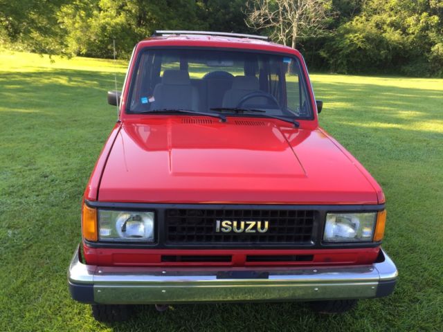 1991 Isuzu Trooper LS - photo 3