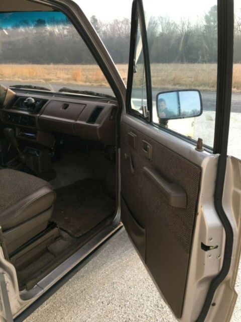 1991 Isuzu Trooper - photo 11