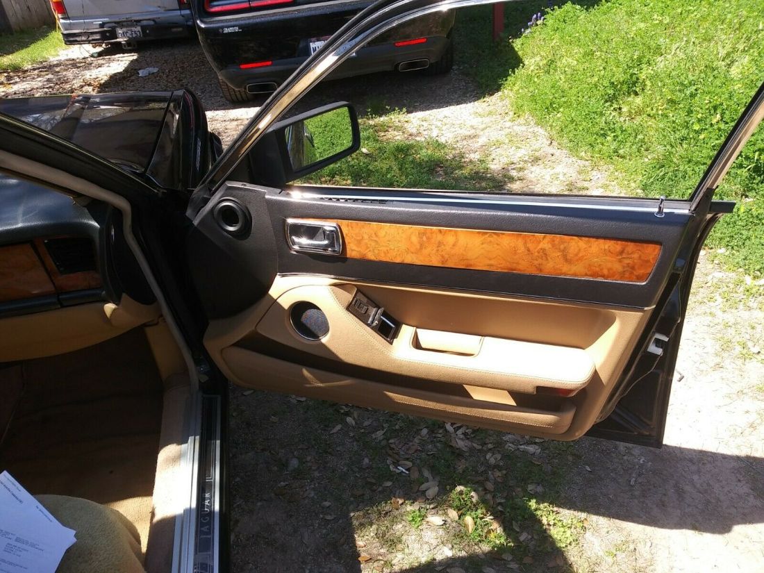 1991 Jaguar XJ - photo 10