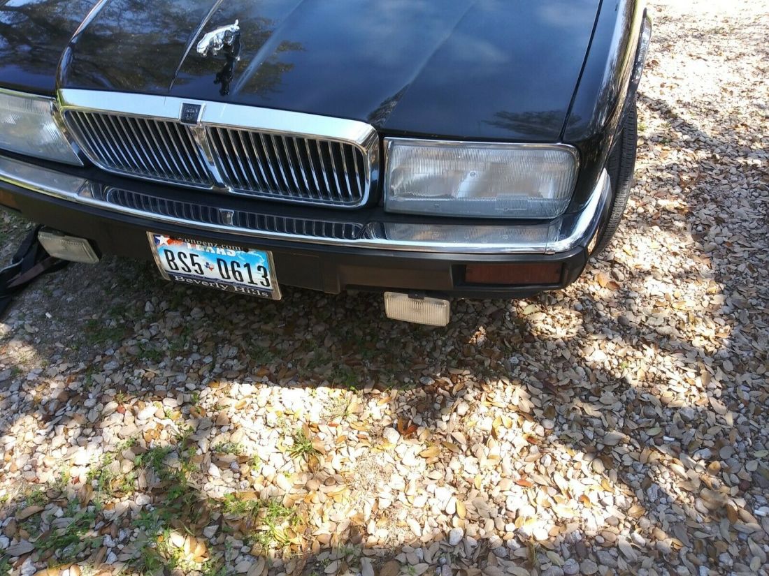 1991 Jaguar XJ - photo 11
