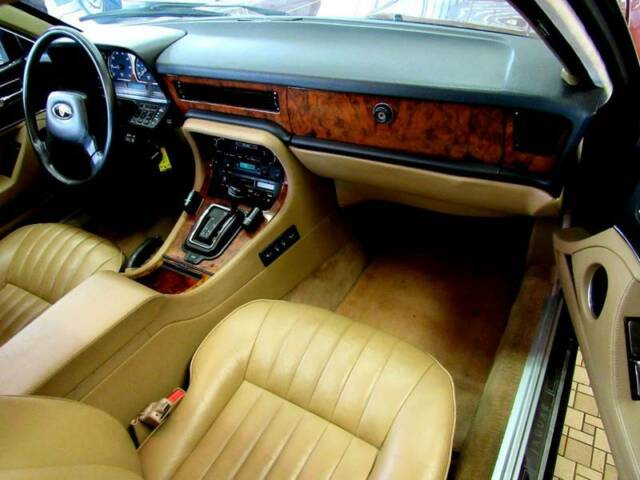 1991 Jaguar XJ XJ6 Sovereign 4dr Sedan - photo 12